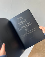 画像をギャラリービューアに読み込む, 書籍『The Night Climbers of Cambridge』Thomas Mailaender
