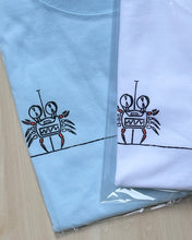Load image into Gallery viewer, 和田永「蟹宇宙を横歩きせよ展」オリジナルTシャツ（Mサイズのみ）
