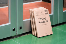 画像をギャラリービューアに読み込む, 書籍『B Corpハンドブック よいビジネスの計測・実践・改善』
